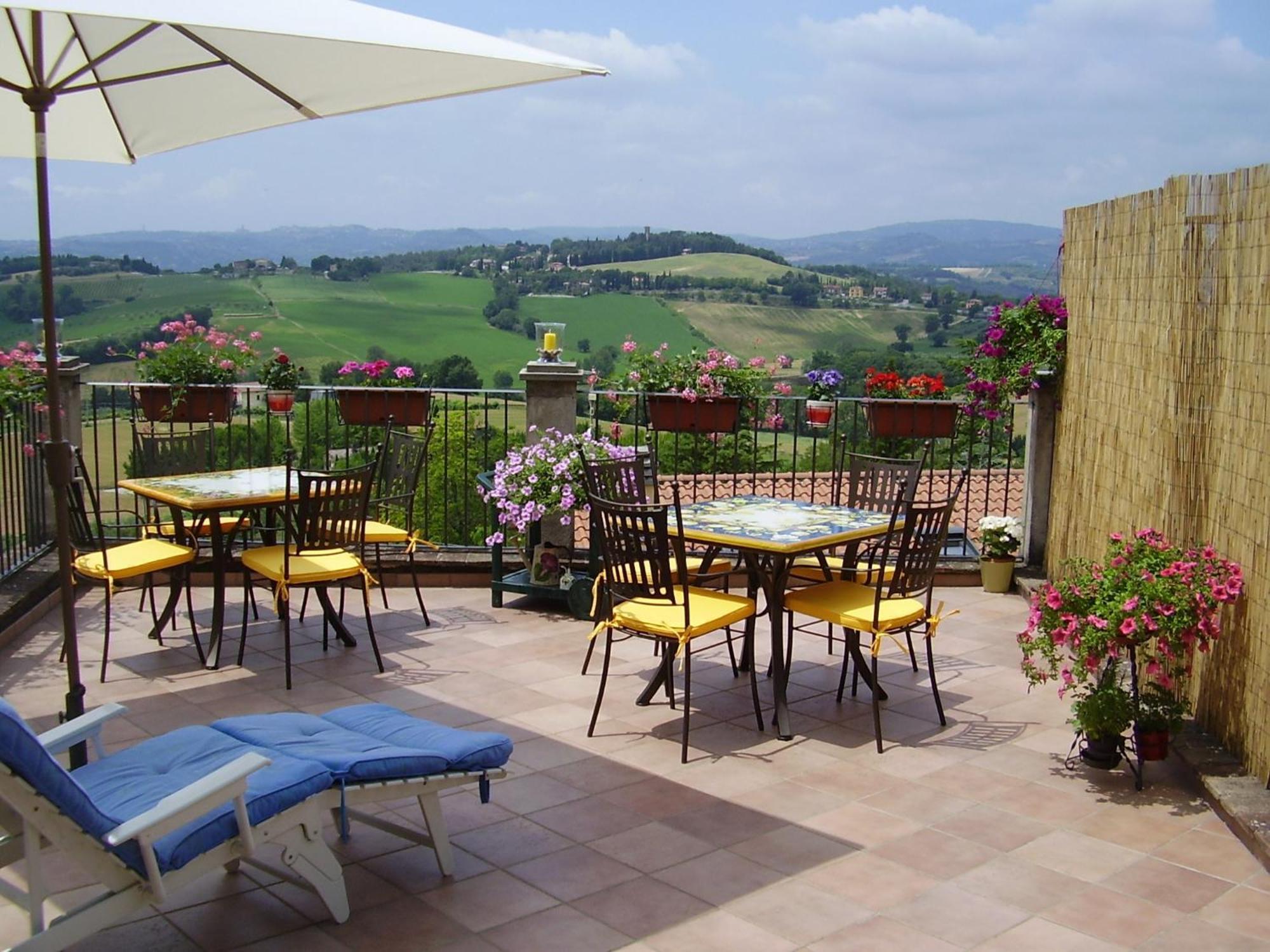 La Terrazza Fio...Rita Bed and Breakfast Ripa Eksteriør billede
